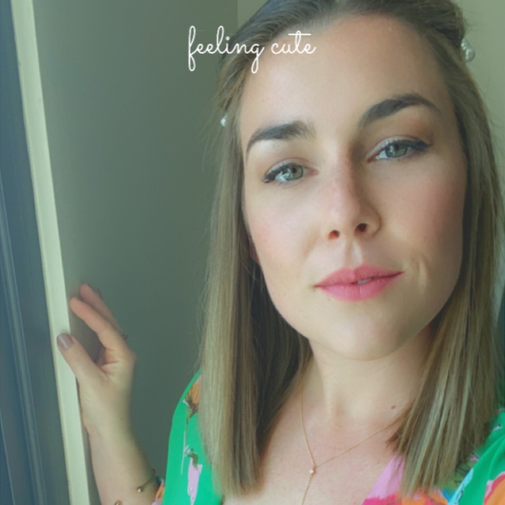 Meet your Posher, Maya